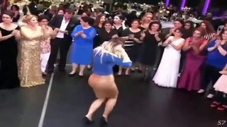 Обалденный танец на свадьбе, девушка просто в УДАРЕ))