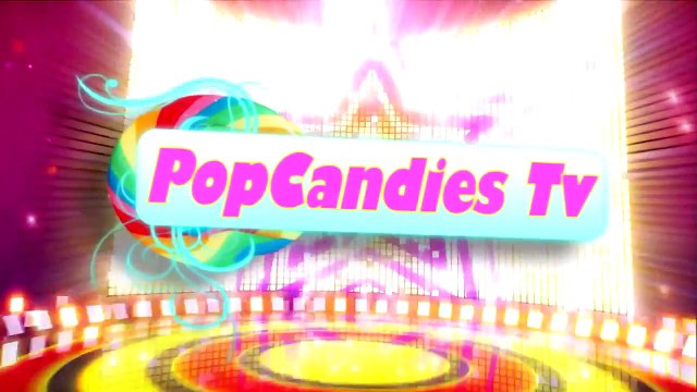 Matt Bomer takes selfies while greeting fans at Magic Mike XXL Premiere LA