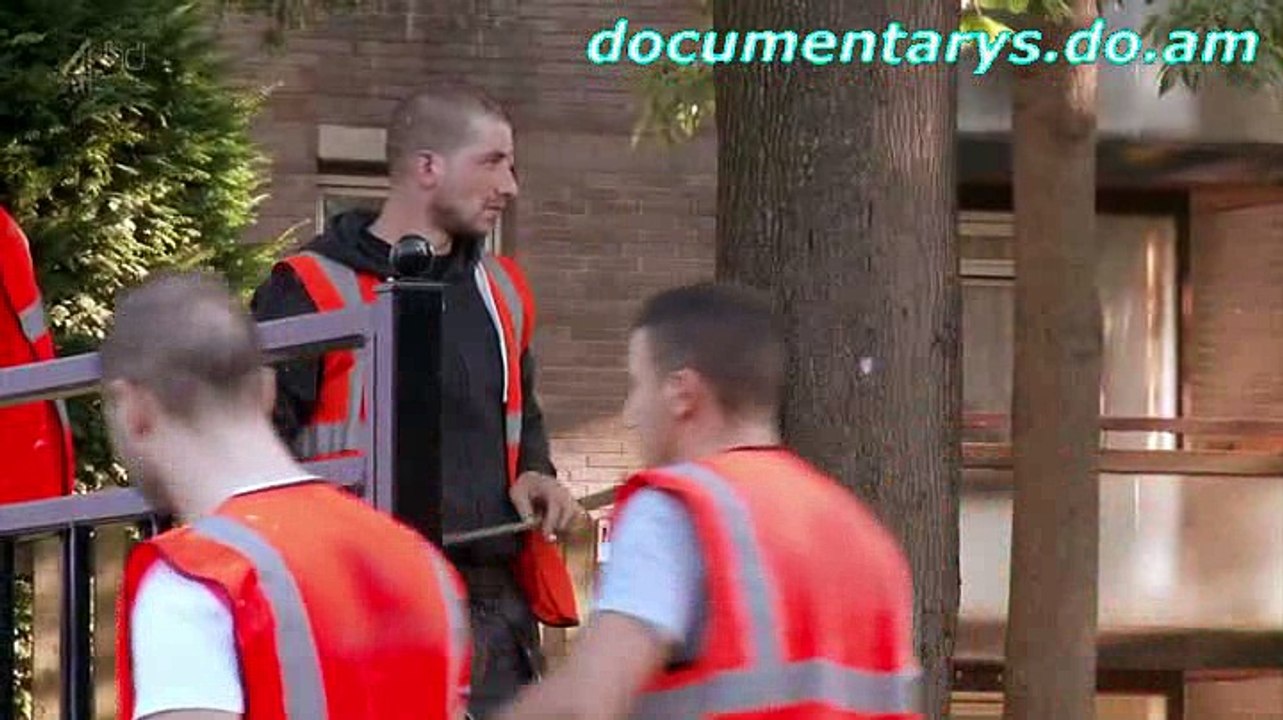 S01E02