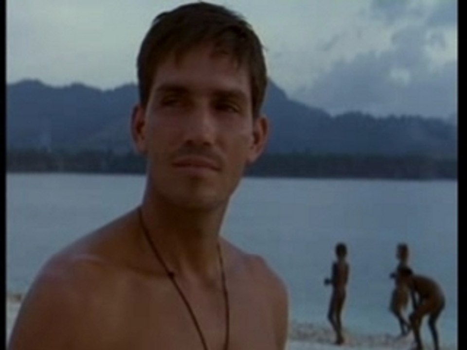 THE THIN RED LINE_disc1-1
