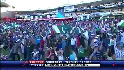 Shahid afridi hit biggest six in Cricket'History