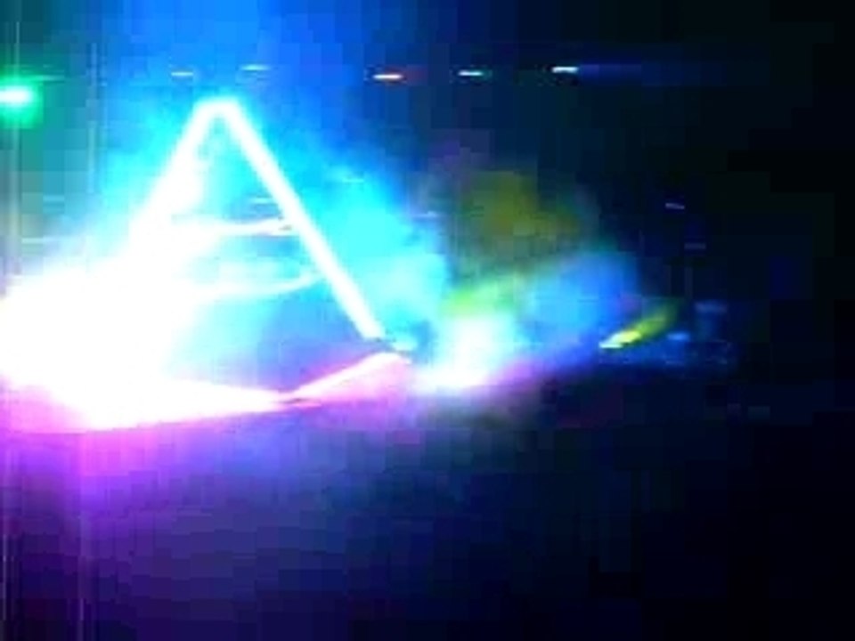 Daft Punk 07 Nimes - Around the World.Harder better PART 2