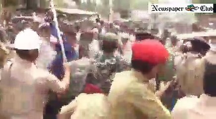 Neither male nor female howdown police beaten soldiers ran Batons Ranchi
