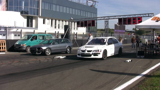 Mitsubishi Lancer EVO VII Vs. Audi RS4