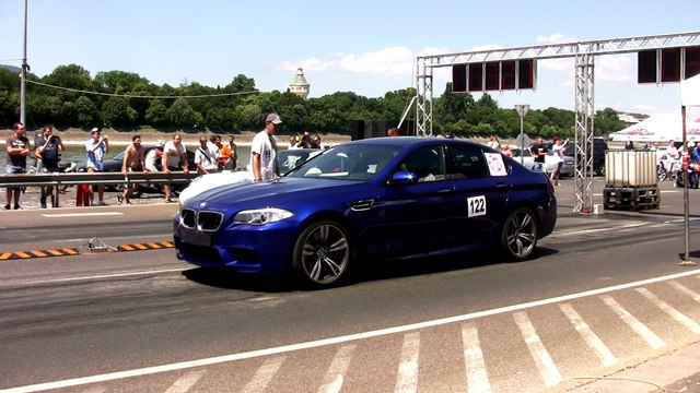 BMW F10 M5 Vs. Porsche 997 Turbo