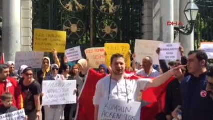 Derbide Sahaya Giren Berber Sahanın Ortasına Doğru Gidip 'Bize Sahip Çıkın' Demek İstedim