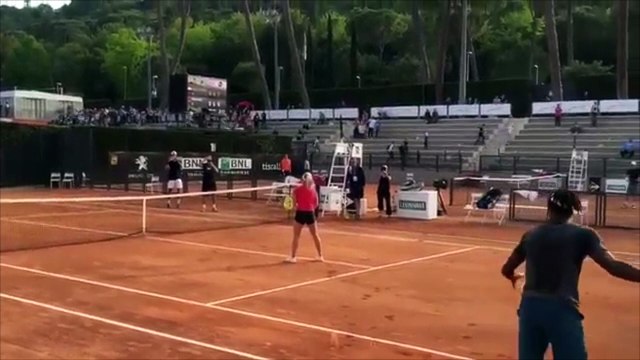 ATP - Rome 2016 - Gaël Monfils : Ce jump sur Daria Gavrilova, c'était secret, c'était une pub pour Asics