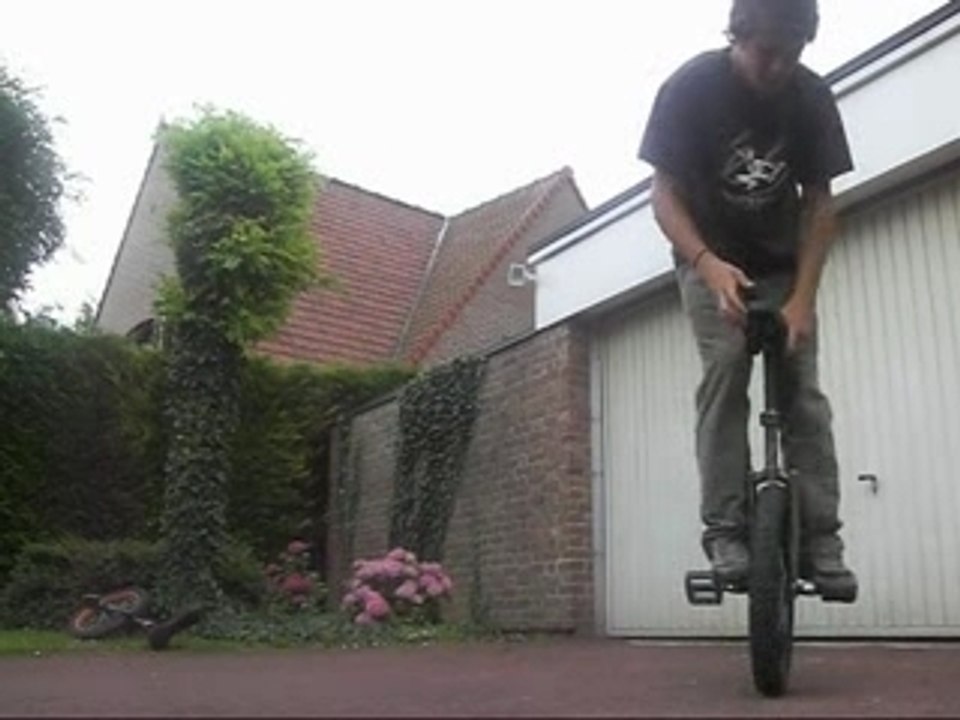 Trailer grosse video