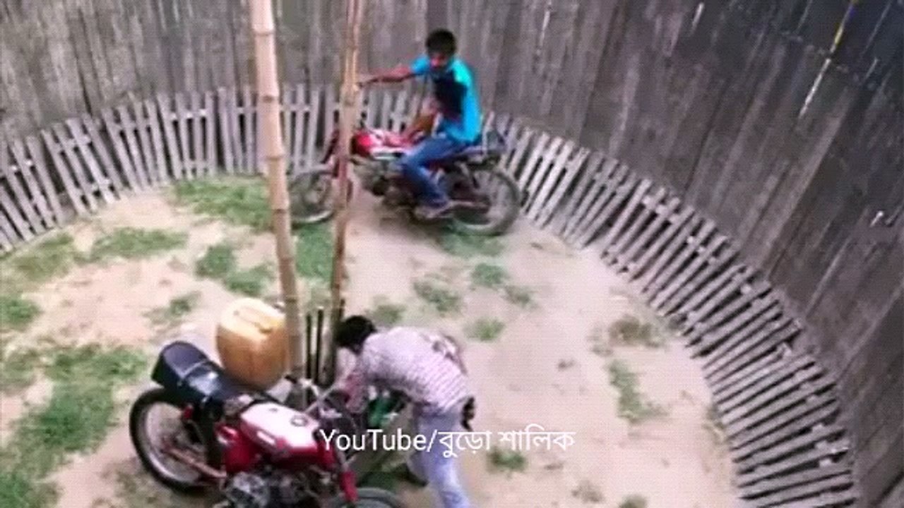 সার্কাস খেলা...মনে পরে মৃত্যুকুপের কথা?