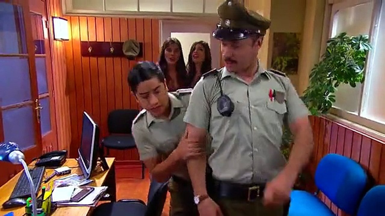 86 Pobre Gallo