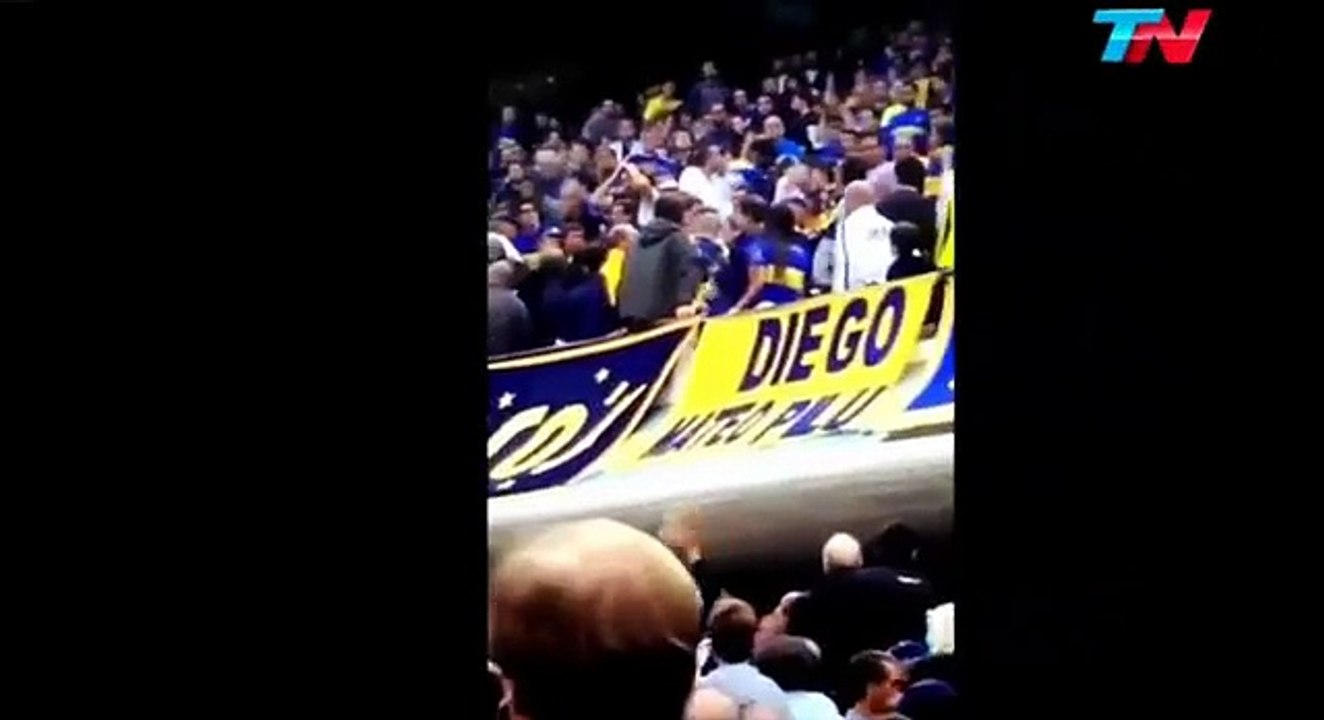 Escrache a Zannini en la Bombonera durante el Superclásico