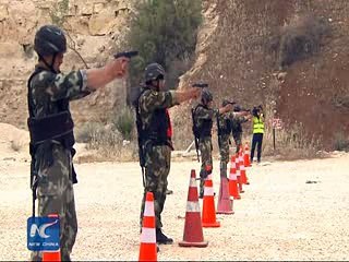 Chinese police SWAT team show anti-terror skills in Jordan