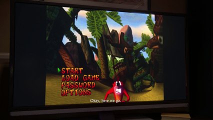 Uncharted 4 Easter Egg (Crash Bandicoot Cutscenes   Kissing Scene) (HD)