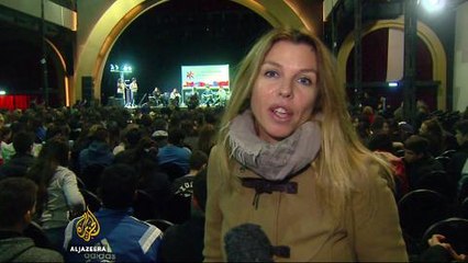 Internet draws younger readers at Argentina book fair