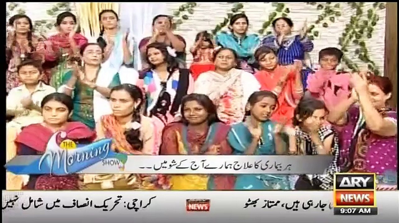 See What Sanam Baloch Is Showing In A Live Morning Show