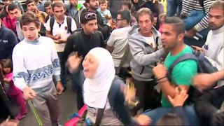 Migrant Crisis: Montage - BBC News
