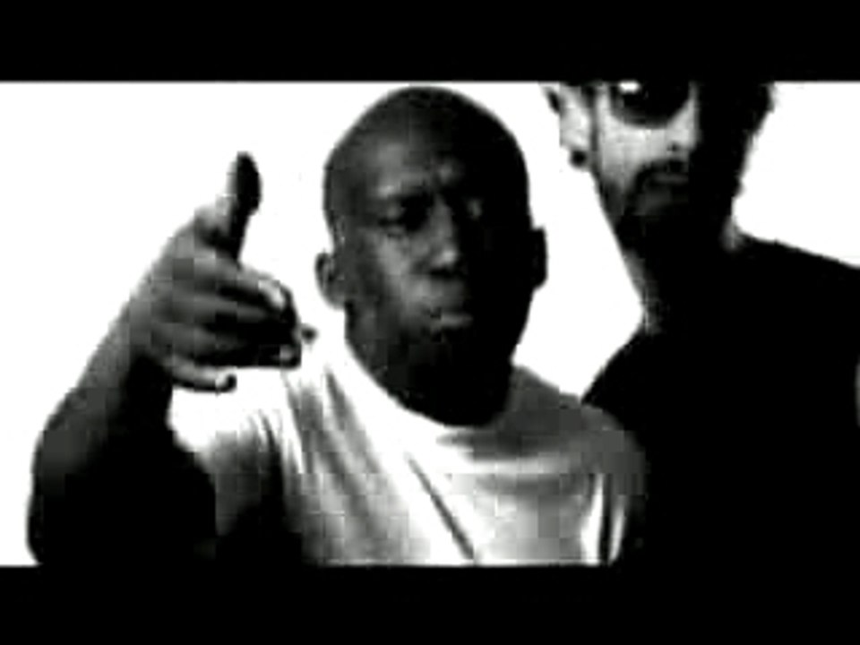 Tairo feat yayouss t'es pas de taille