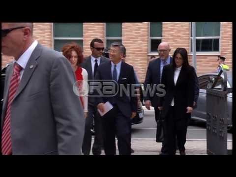 Reforma në drejtësi, Lu dhe Vlahutin mbërrijnë në selinë e PS-së-Ora News- Lajmi i fundit-