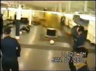 Ce navire perd son ancre et la chaîne de 100 tonnes !