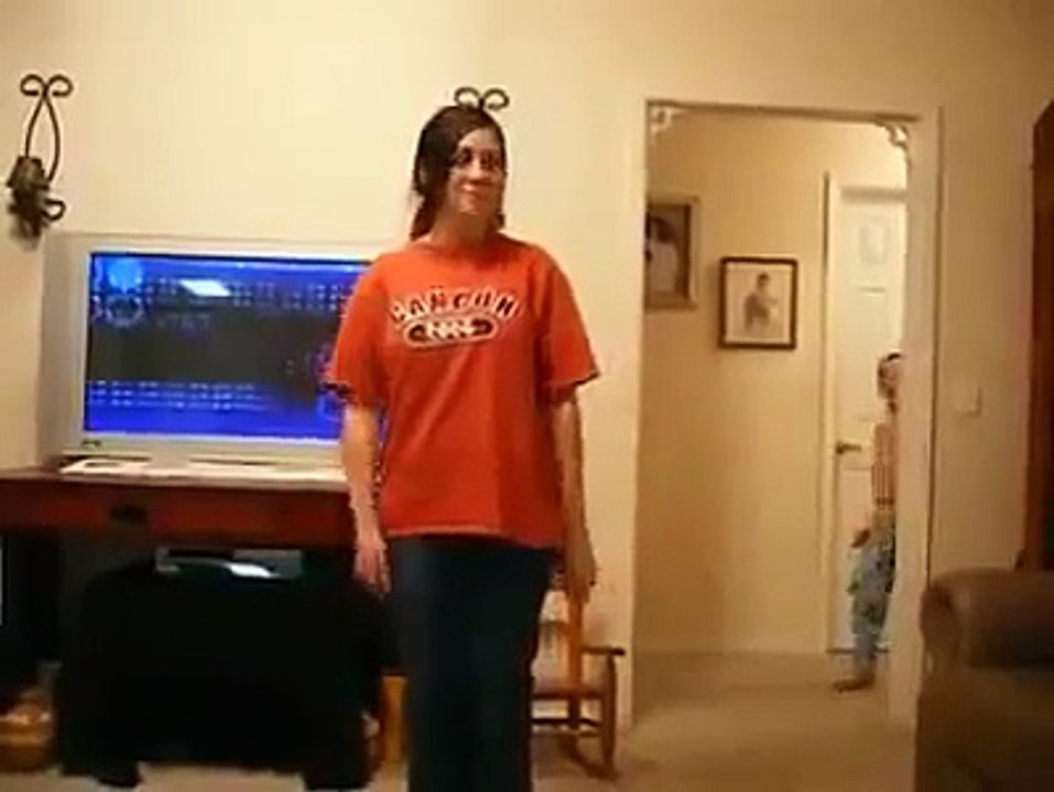 Ha Ha Crazy Mom-Top Funny Videos-Funny Clips-Top Prank Videos-Top Vines Videos-Viral Video-Funny Fails