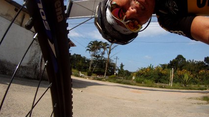 Mtb, Ciclismo de Aventura, Soul aro 29. 24 marchas, Sram X-4, Ravena, pedalando com os amigos e bikers nas praias de Ubatuba, SP, Brasil, Marcelo Ambrogi, maio de 2016, (28)