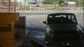 Mr. Bean - Driving Inventions