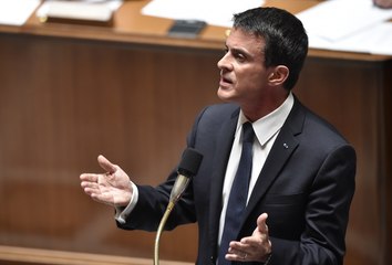 Valls annonce à l'Assemblée le recours au 49-3 dès mardi après-midi