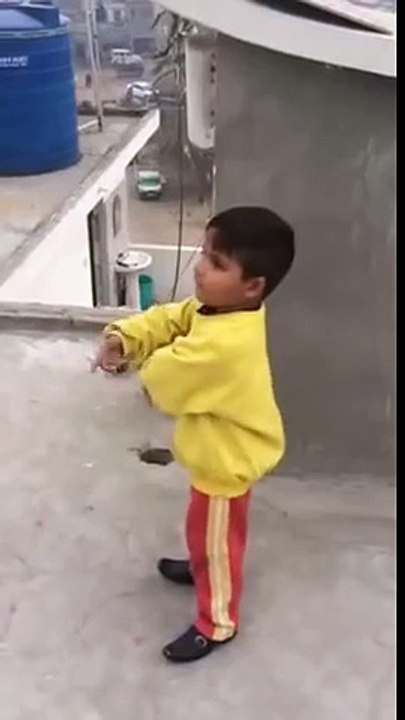 Little Boy Flying Kite-Top Funny Videos-Funny Clips-Top Prank Videos-Top Vines Videos-Viral Video-Funny Fails