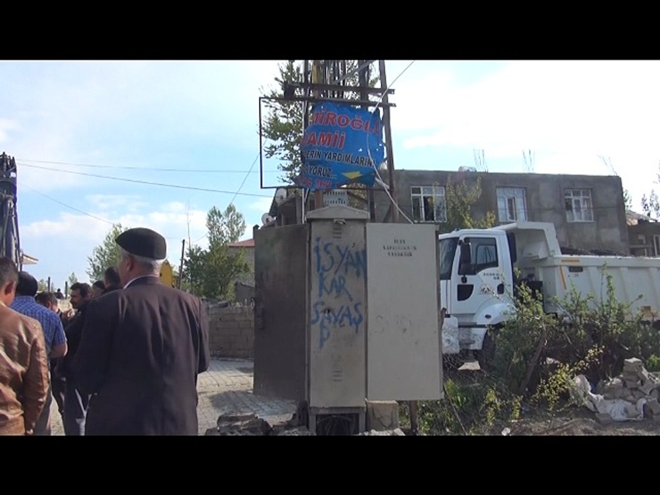 Van'daki Patlamanın Görüntüleri