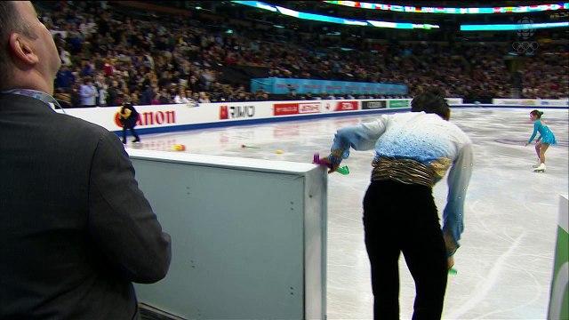 Yuzuru HANYU - SP kiss and cry - ISU World Championships 2016