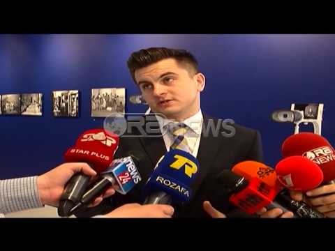 Muzeu “Marubi”, vizitorët kureshtarë për negativët e rrallë-Ora News- Lajmi i fundit-