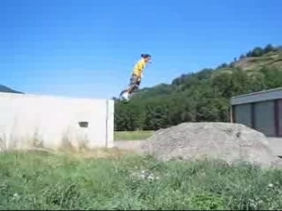 Monocycle au taquet yoggi trial unicycle