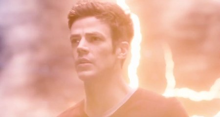 THE FLASH - S2E21 Promo Trailer "The Runaway Dinosaur" w/ Kevin Smith