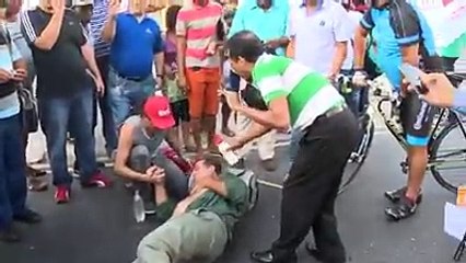 PROTESTO PRÓ-IMPEACHMENT ACABA EM CONFUSÃO