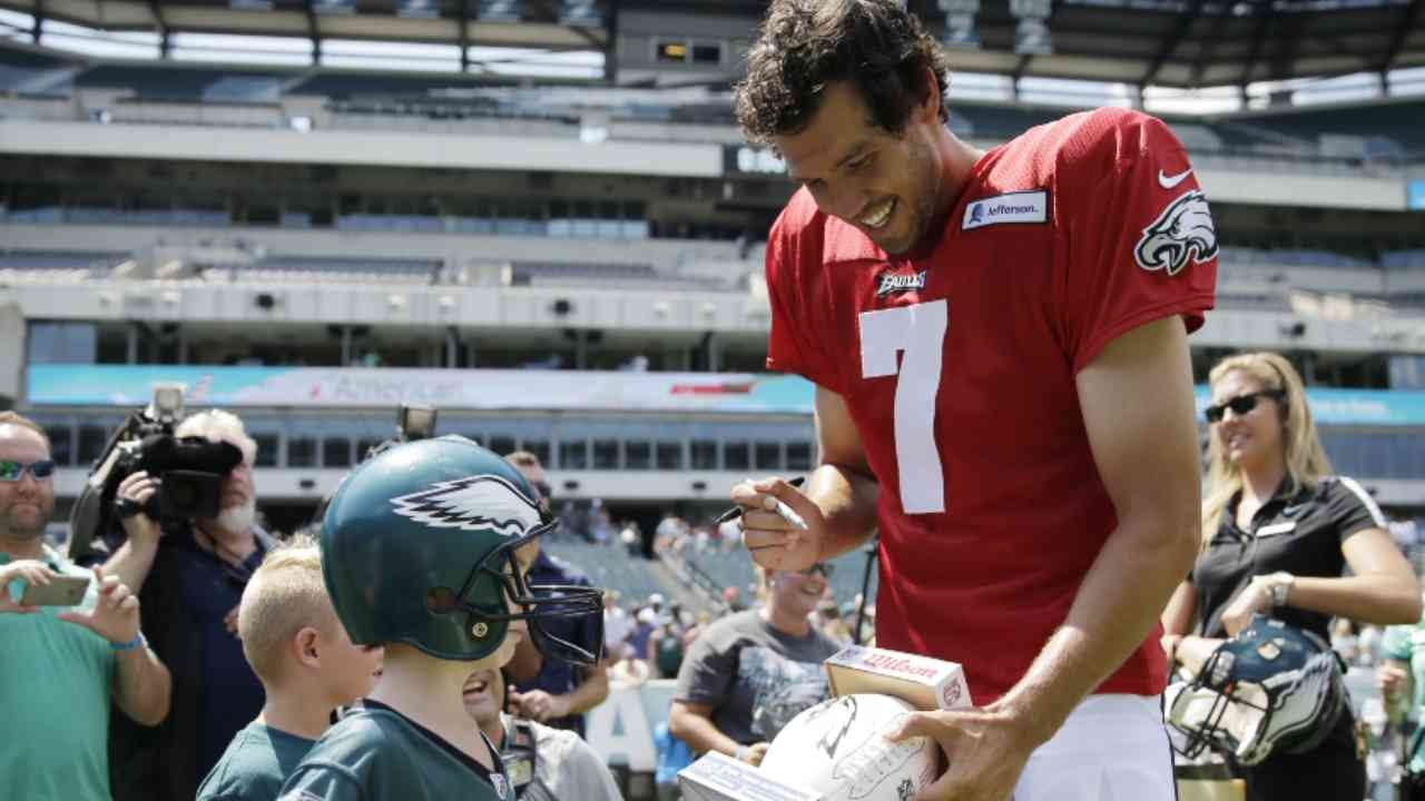 The Broad View: Awkward QB Situation