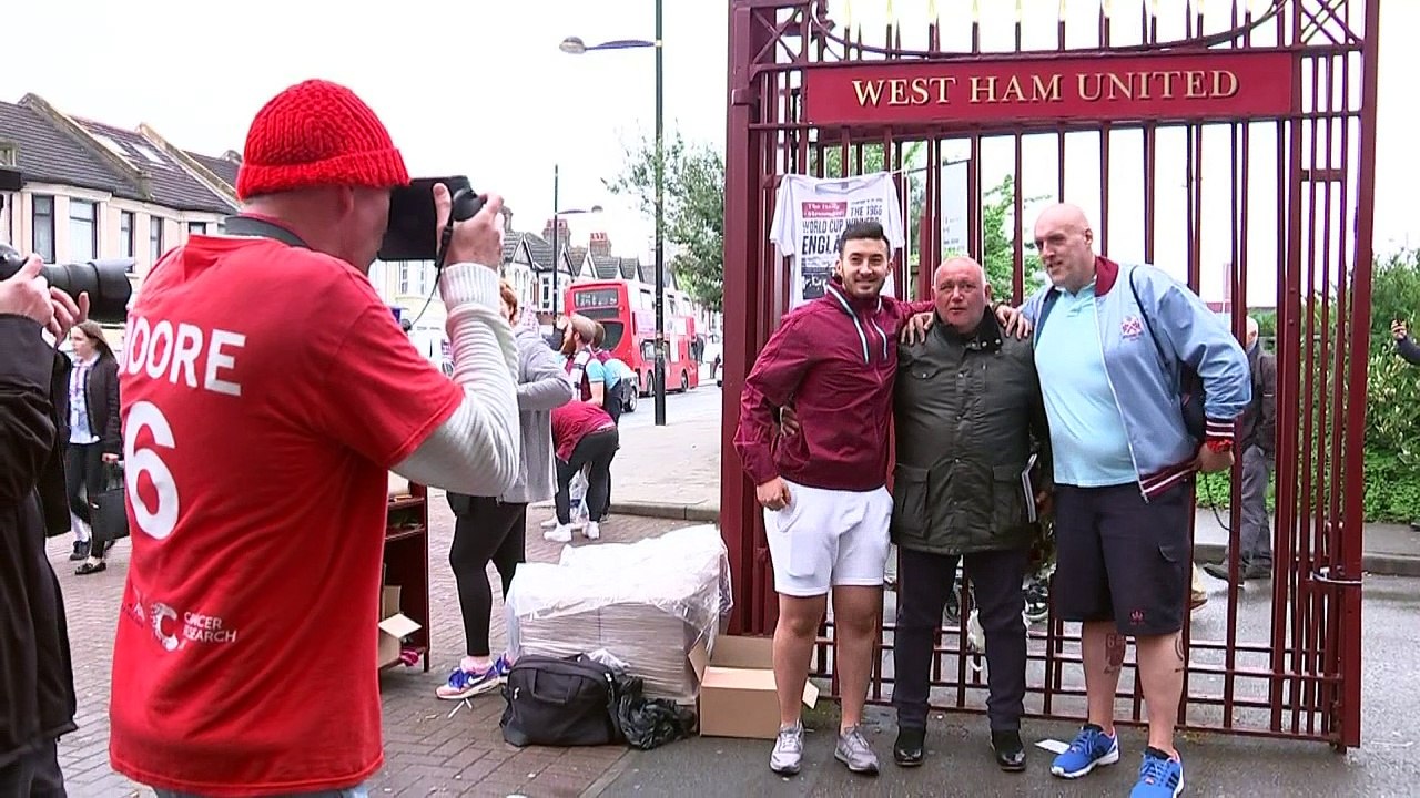 Trevor Brooking joins fans for the last match a...