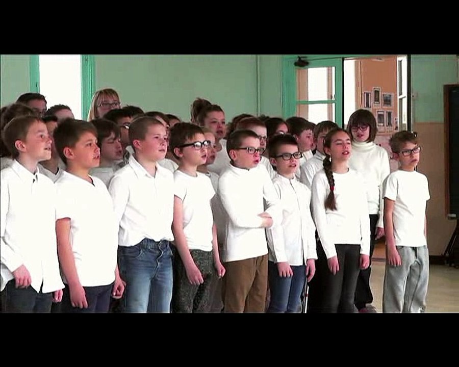 Ecole en choeur - Académie de Rouen-école primaire Guy de Maupassant à Breteuil sur Iton