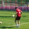 Lewandowski dá show de habilidades com a bola