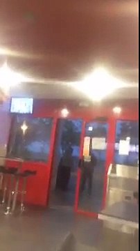 BASSEM BRAIKI AU SNACK DES VERNES A GIVORS 69700 (08_05_2016)