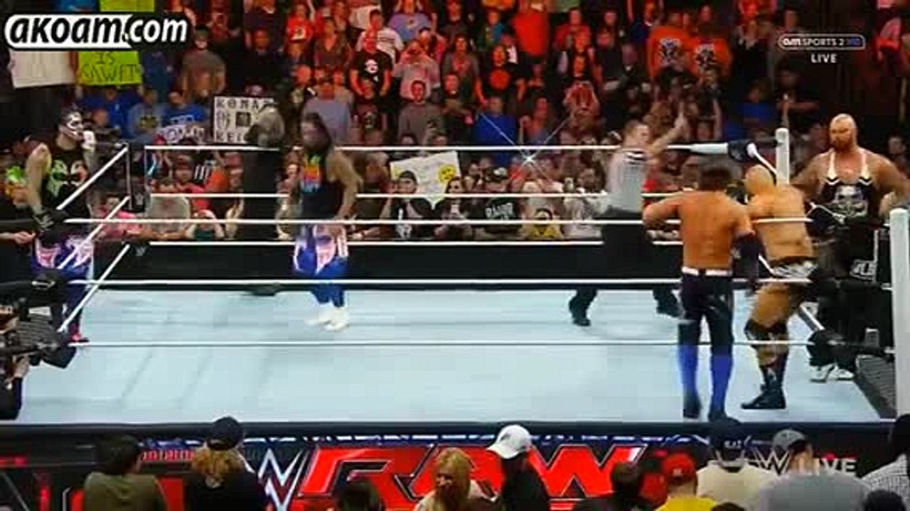 عرض المصارعه الاسبوعى ( الرو ) بتاريخ 9/5/2016 - الجزء الثانى- مترجم