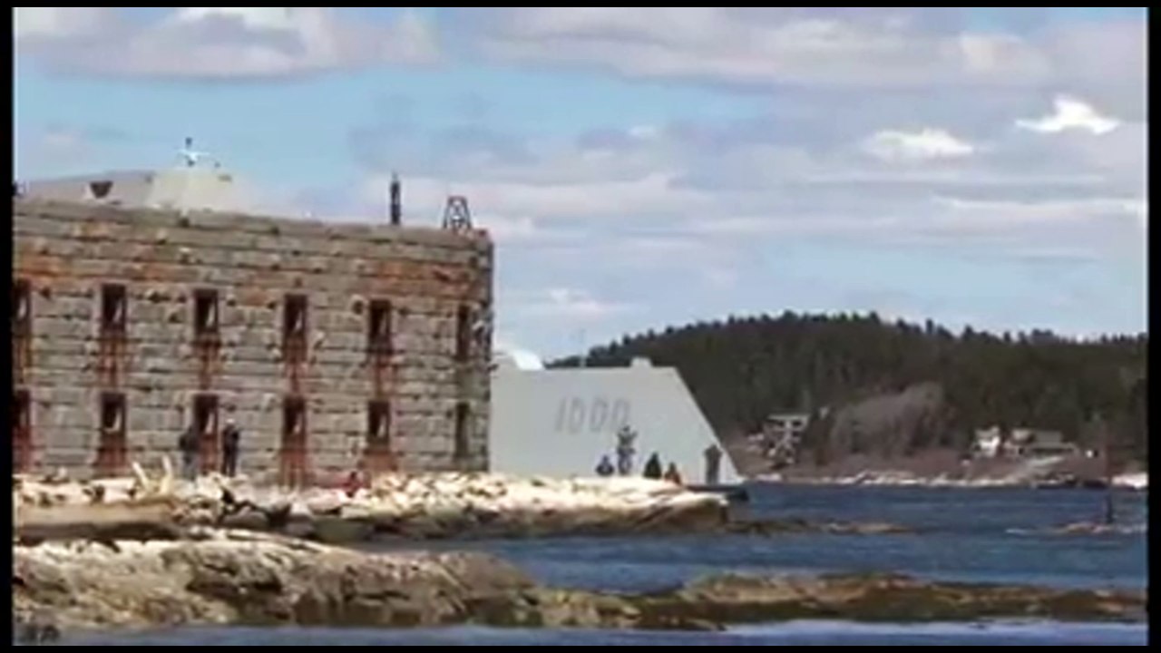 US Stealth Destroyer USS Zumwalt Conducts Sea Trials (VIDEO)_2