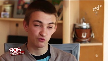 Pascal obligé de se défendre contre un ado armé d'un marteau