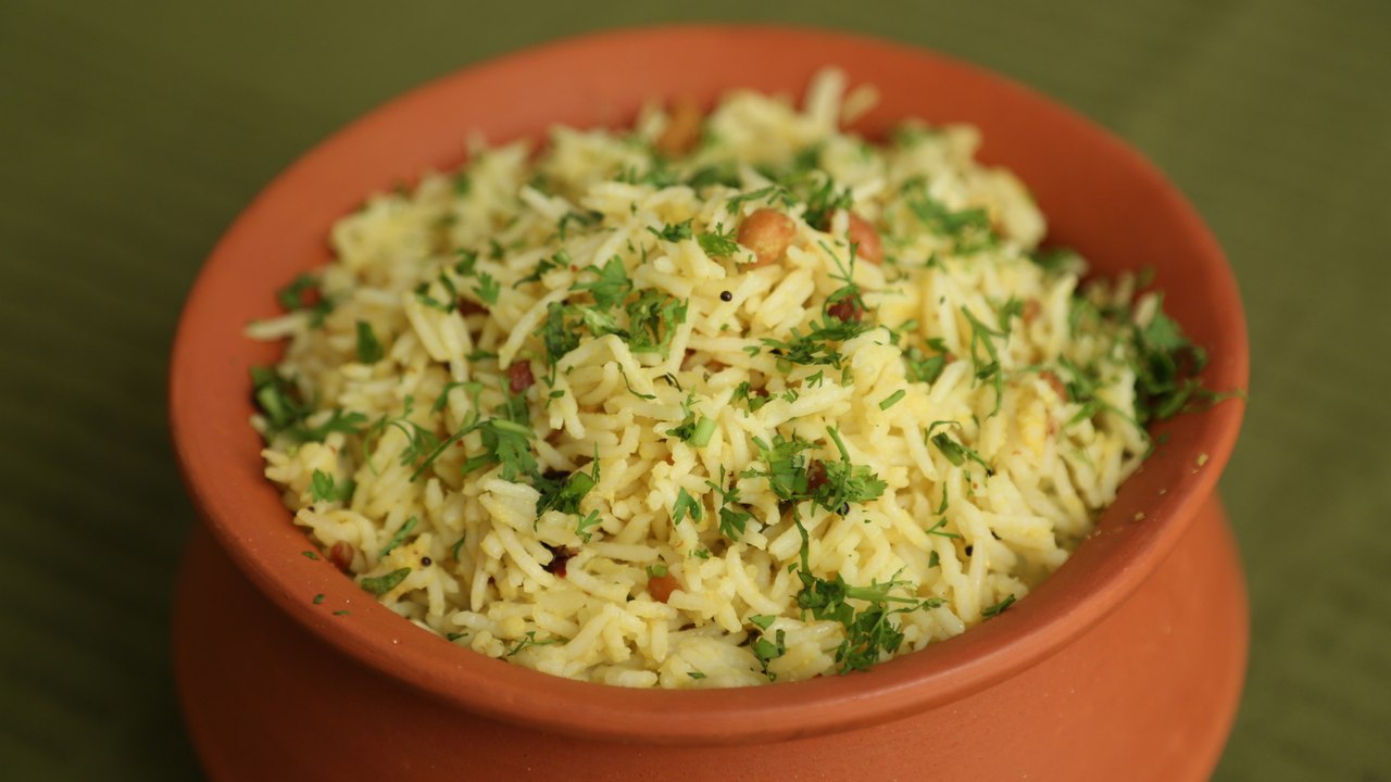 Raw Mango Rice | Easy Mango Rice Recipe | Divine Taste With Anushruti