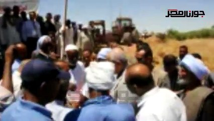 محافظ اسوان يتابع موسم حصاد القمح