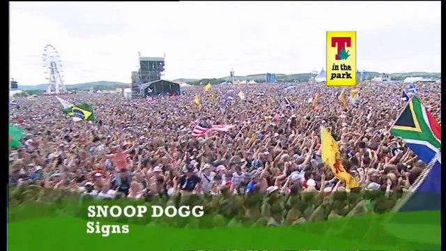 Snoop Dogg Signs Live @ BBC THREE T In The Park Festival, Balado Park, Kinross, Scotland, 07-10-2005 Pt.4