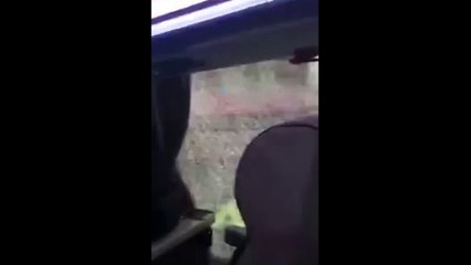 Les joueurs de Manchester se filment pendant l'attaque des fans de West Ham