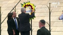 Israel remembers its fallen soldiers in Jerusalem ceremony
