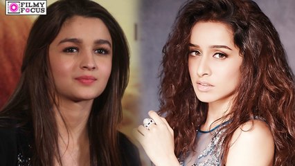 Alia Bhatt and Shraddha Kapoor fighting over Sidharth Malhotra - Filmyfocus.com