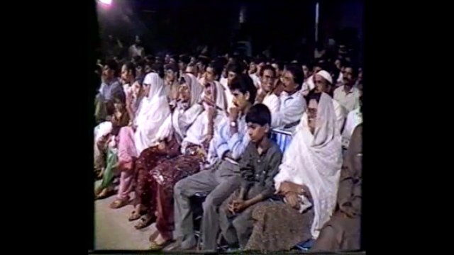 Mahjabeen Qazalbash, Hindko Singer Performing in PTV Program Peepal Watray 4