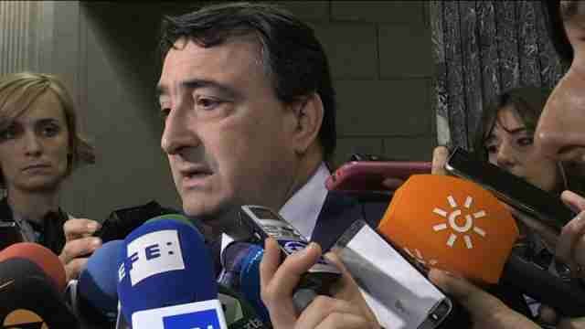 El PNV no teme a Podemos-IU porque las coaliciones no suman siempre